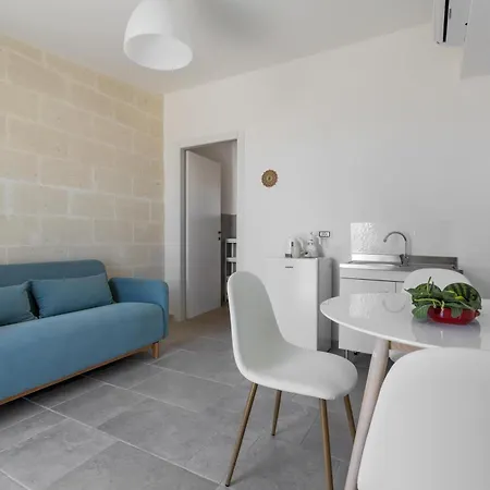 A V L By Barbarhouse