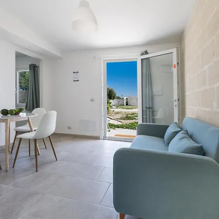 A V L By Barbarhouse